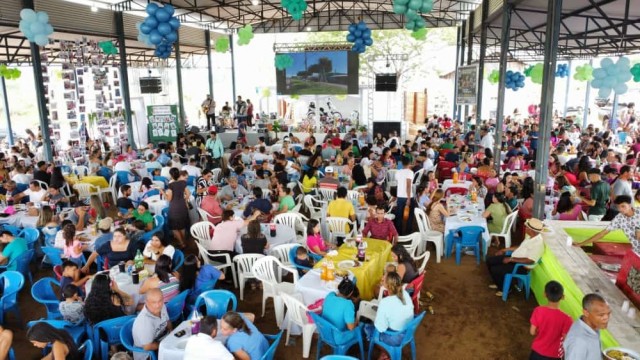 Prefeitura de Monte Negro Celebra o Dia do Servidor Público com Festa Memorável